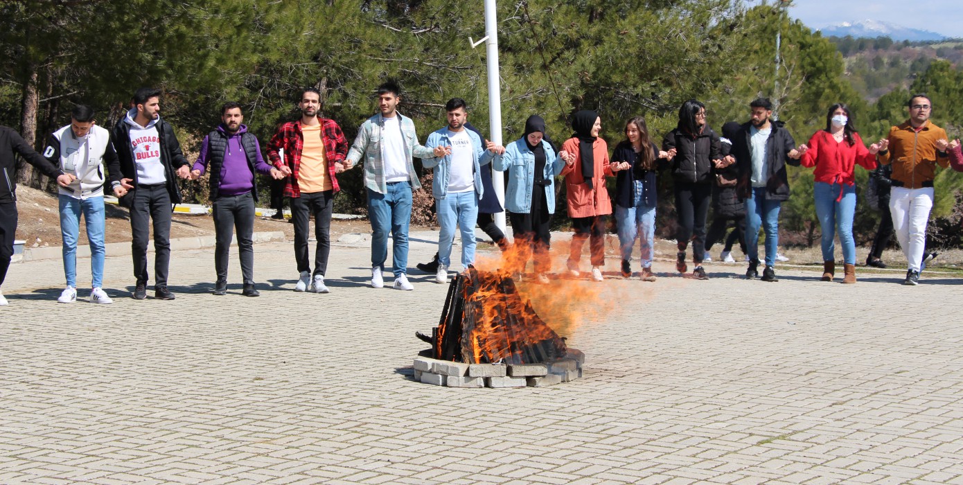 Gediz Meslek Yüksekokulu Nevruz Bayramını Kutladı