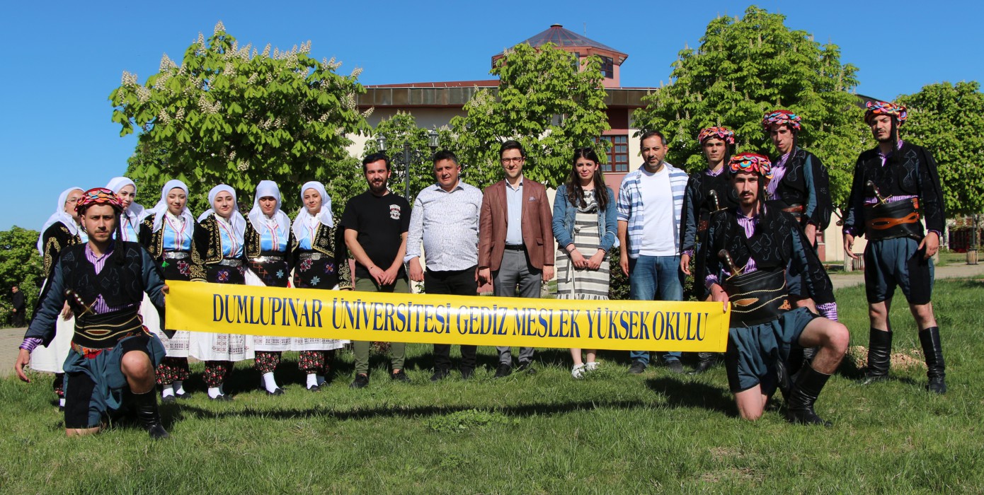 Gediz Meslek Yüksekokulu 1. Zafer Bahar Bilim ve Kültür Şenliğine Katıldı