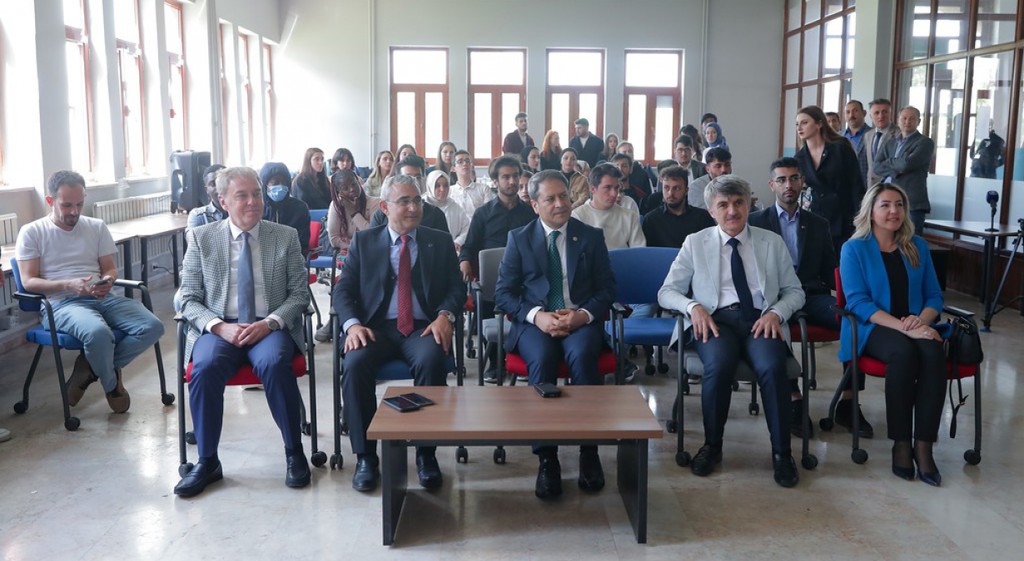 Gaziantep Milletvekili Ali Şahin DPÜ’ye Konuk Oldu
