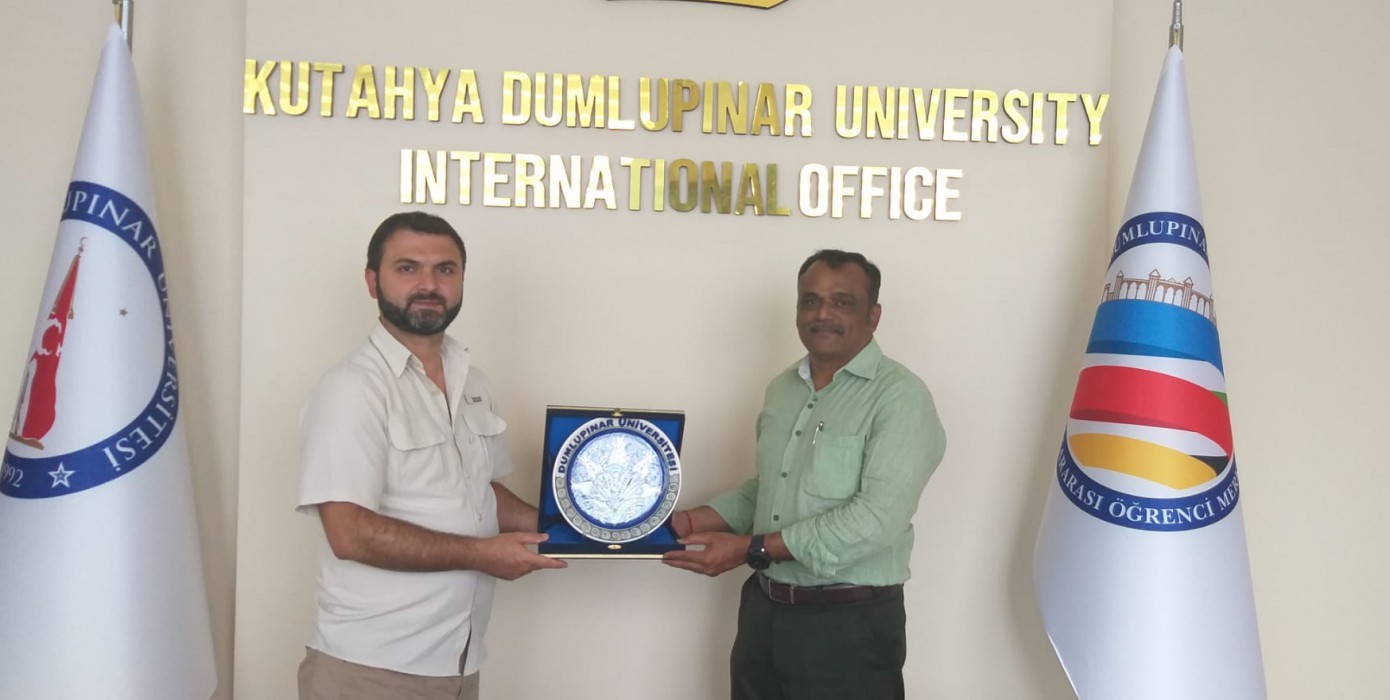 Kütahya Dumlupınar Üniversitesi ile Ajeenkya Dy Patıl Unıversıty Pune, Indıa Arasında İkili İşbirliği (Mou) İmzalandı