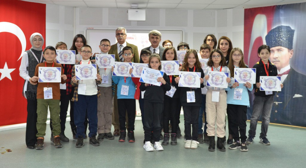 DPÜ’de Üstün Zekalı Çocuklarla Geogebra Keşfi Etkinliği