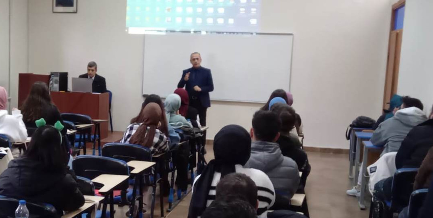 Domaniç SGK Müdürü Meslek Yüksekokulu Öğrencileriyle Sosyal Güvenlik Dersinde Buluştu