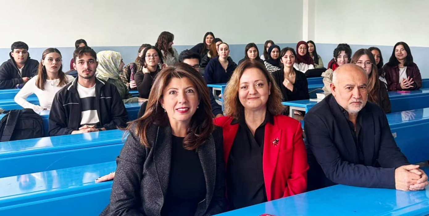Program Öğrencilerine Yönelik Oryantasyon Eğitimi