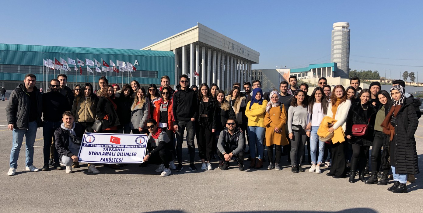 Öğrencilerimiz 13. Travel Turkey Turizm Fuarı‘na Katıldılar