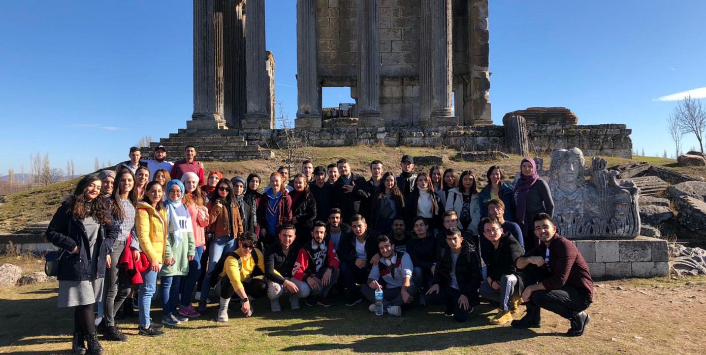 Tourist Guide Program 1st Class Students‘ Trip to Çavdarhisar, Aizanoi Ancient City