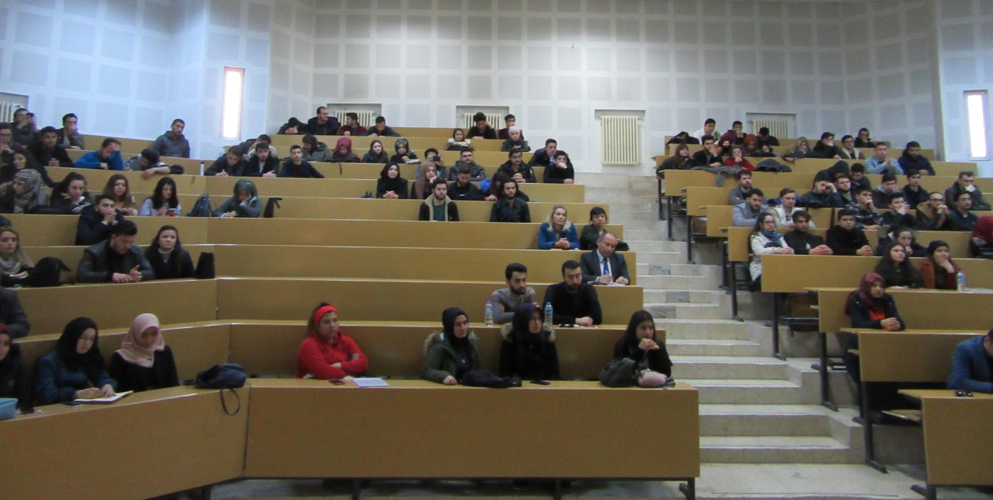 A Training Seminar On Career and Alumni Center Presentation (Dpükamer) and “Resume Preparation (Cv), Effective Job Interview, Interview Techniques and Job Search Skills” Held for Students.